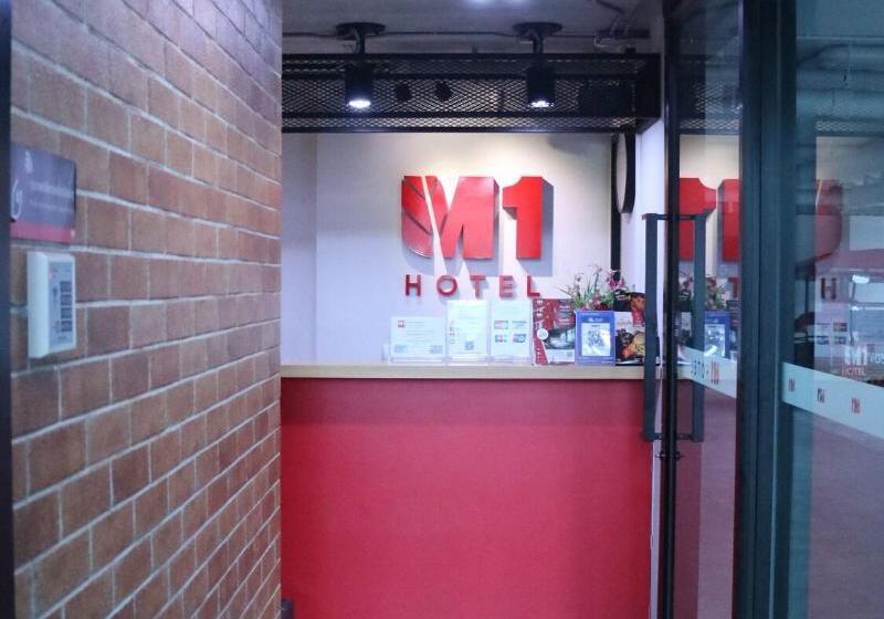 Отель M1 Maharaj