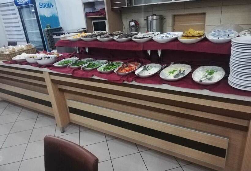 فندق Oreko Express