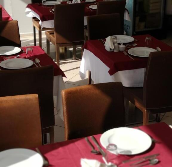 فندق Oreko Express