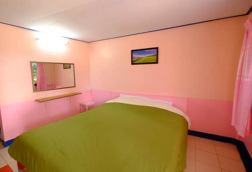 בית מלון כפרי Penporn Guesthouse