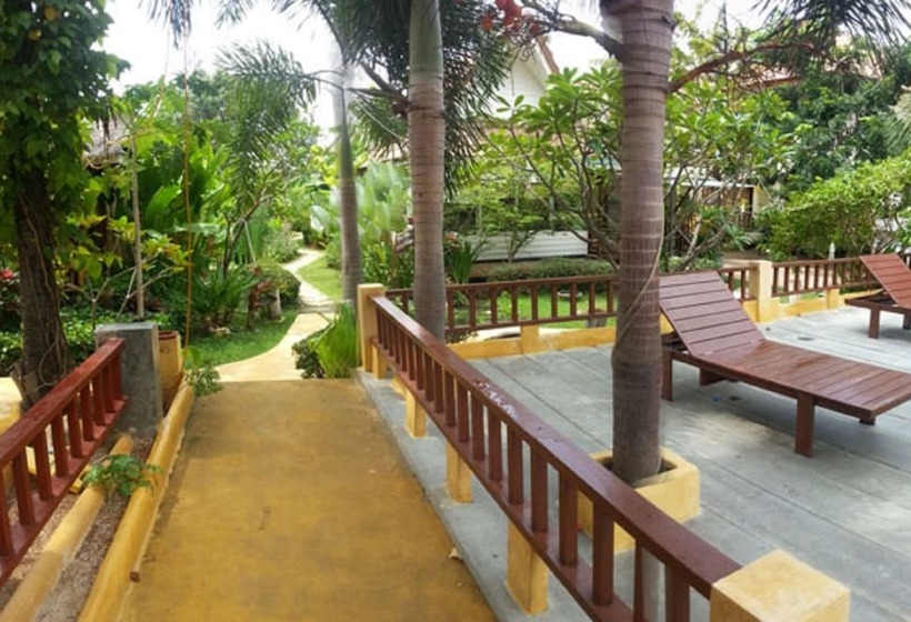 هتل Pulsawat Palm Resort
