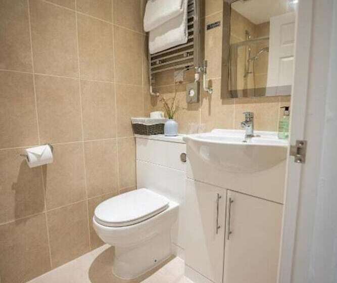 ホテル The Kingswood