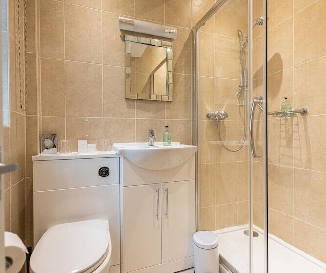 ホテル The Kingswood