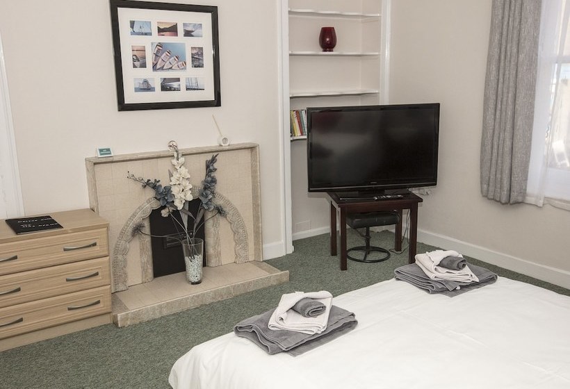 فندق Lord Nelson