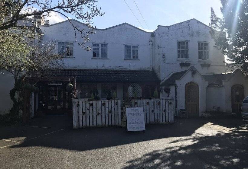 فندق The Priory