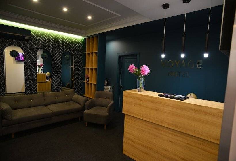 هتل Voyage