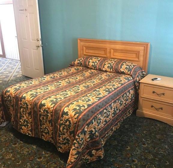 בית מלון כפרי West Inn Hollywood La