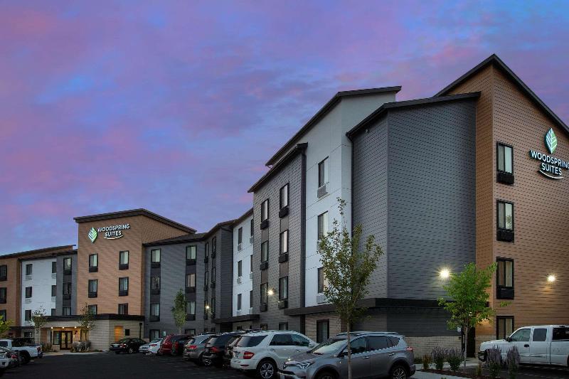 Отель Woodspring Suites Seattle Tukwila