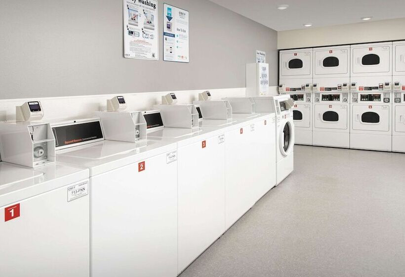 호텔 Woodspring Suites Seattle Tukwila