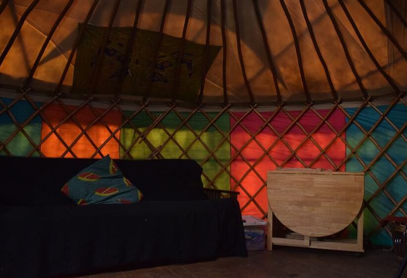 Marthrown Of Mabie   Hostel