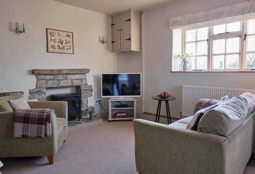 Middlewick Holiday Cottages