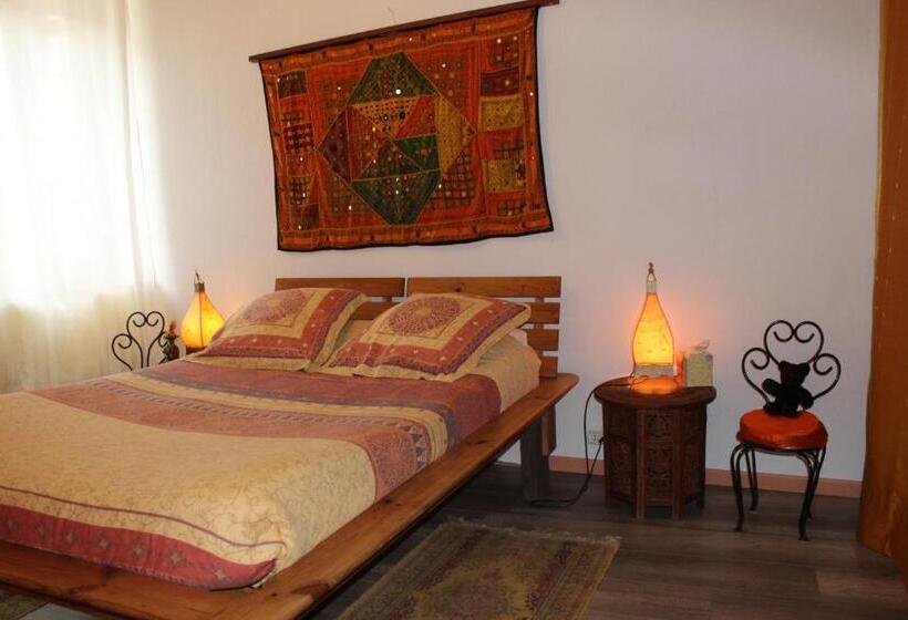 פנסיון Au Coeur De Rennes Chambres D Hôtes