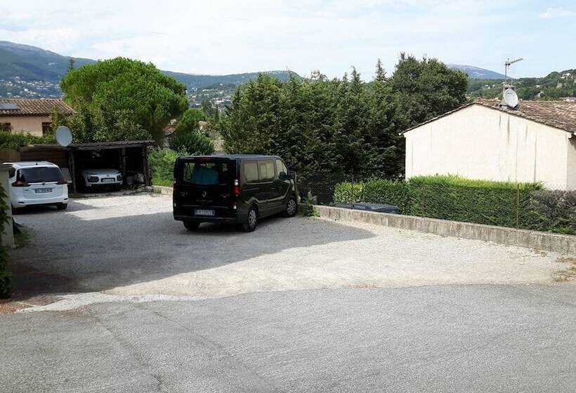 膳宿费 Auberge Les Aromes