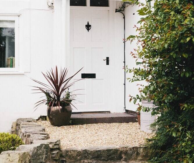 ペンション Broncoed Uchaf Country Guest House