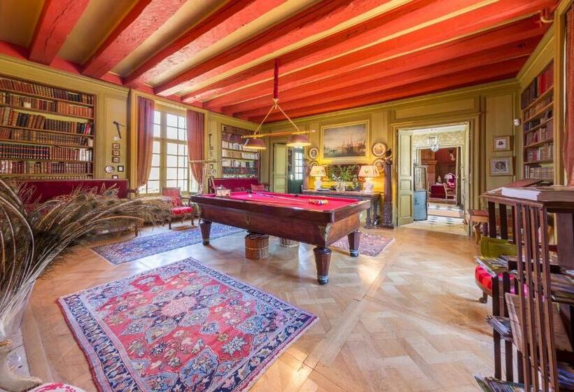 膳宿费 Château D'hodebert