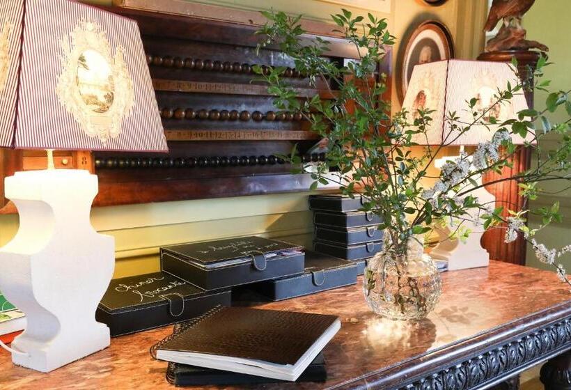 膳宿费 Château D'hodebert