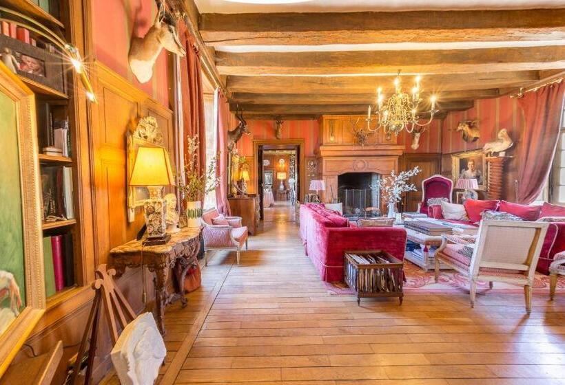 膳宿费 Château D'hodebert