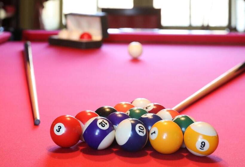 膳宿费 Château D'hodebert