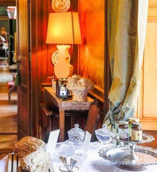 膳宿费 Château D'hodebert