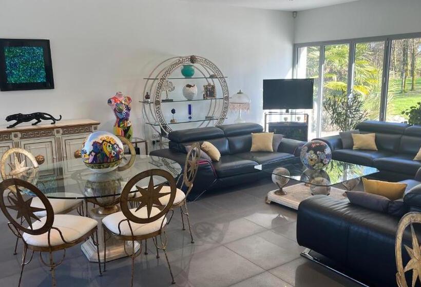 膳宿费 Domaine Georges V