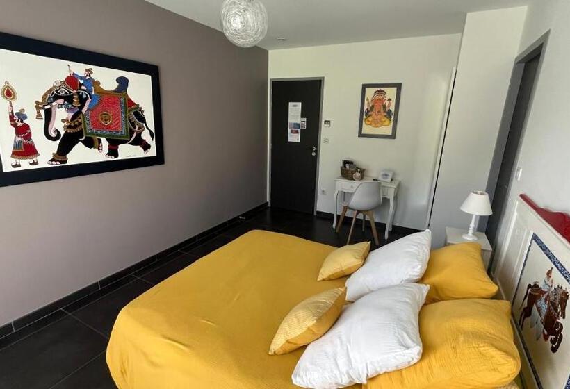 膳宿费 Domaine Georges V