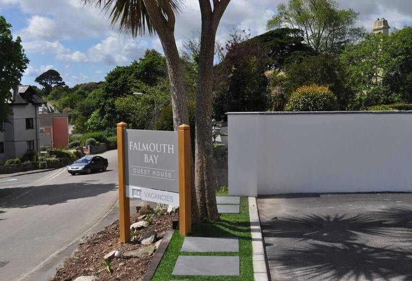פנסיון Falmouth Bay