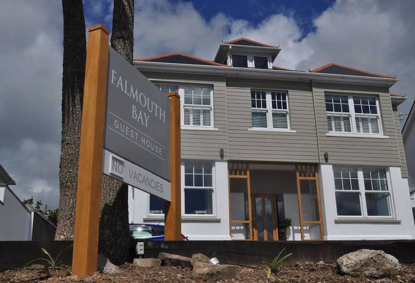 פנסיון Falmouth Bay