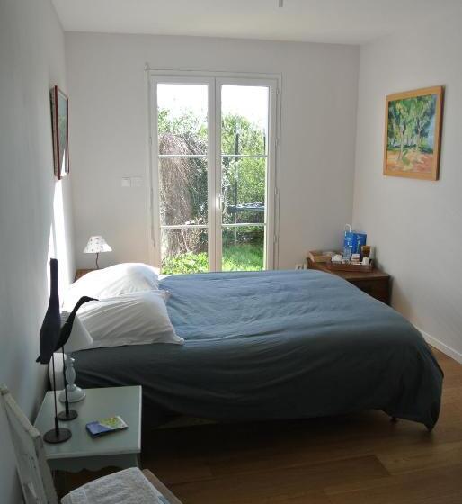 膳宿费 Homes D Opale, Caroline