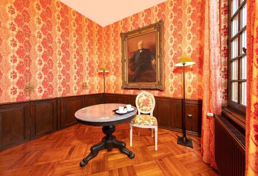 פנסיון La Maison Des Vieux Logis