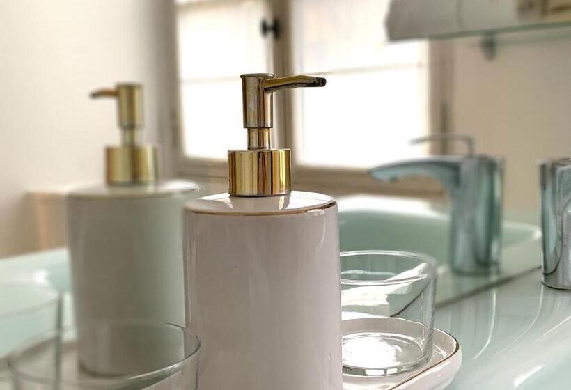 膳宿费 Hôtel Particulier Le 28