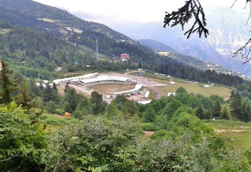 پانسیون Pinar Kir Evi