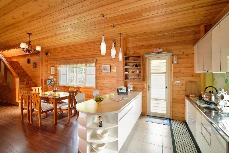 پانسیون Sitou Flora's House B&B