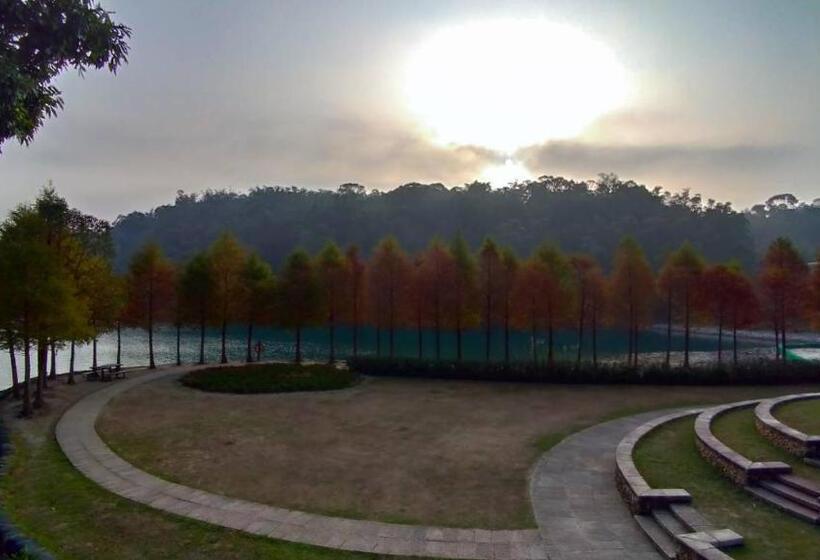 膳宿费 Sun Moon Lake Friday Inn Backpacking