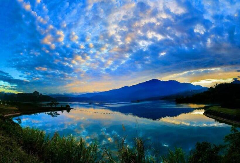 膳宿费 Sun Moon Lake Friday Inn Backpacking