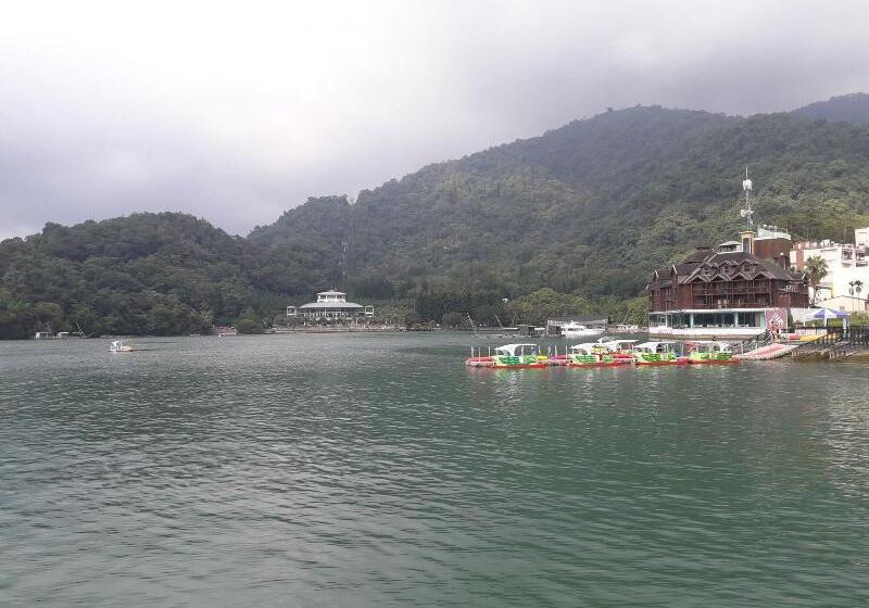 膳宿费 Sun Moon Lake Friday Inn Backpacking