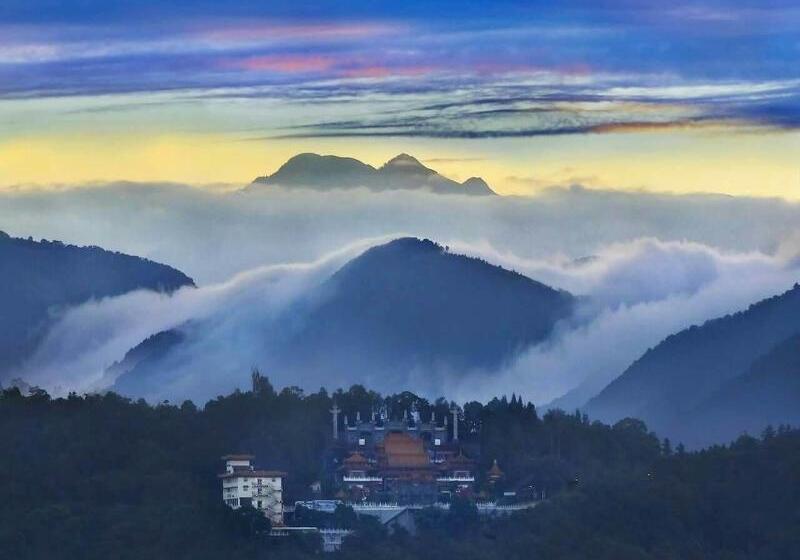 膳宿费 Sun Moon Lake Friday Inn Backpacking