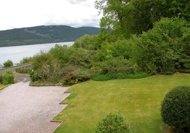 بنسيون Thistle House Guest House