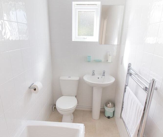 Seaview Holidays   Salterns Village