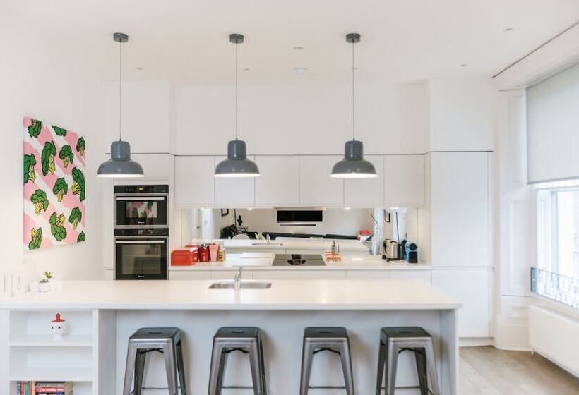 Urban Quarters Serviced Apartments