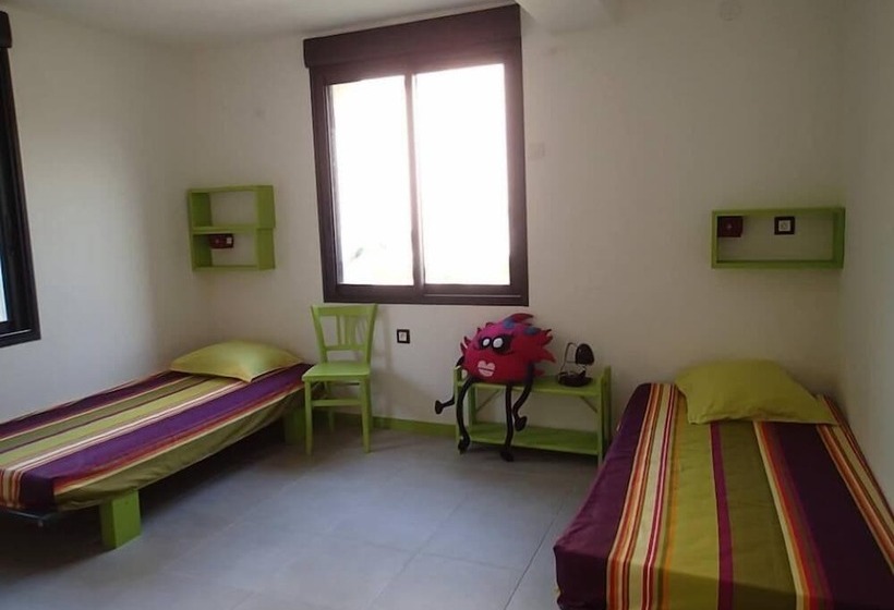 Velo Gite Valence   Hostel