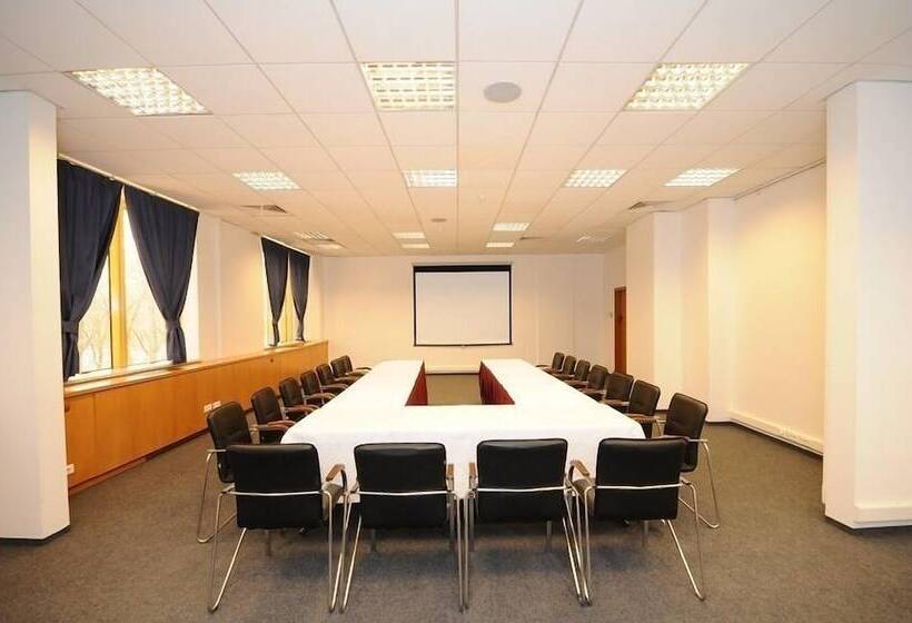 ホテル Atrium Palace