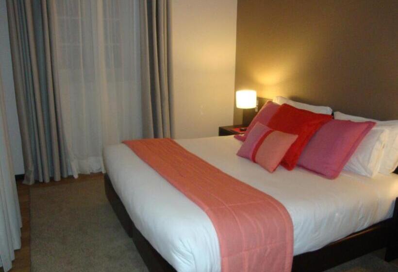 فندق Aveiro Palace