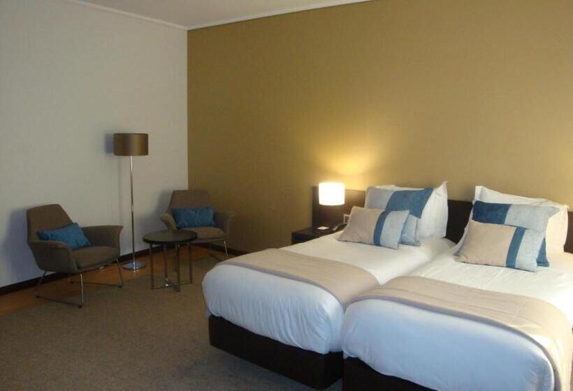 فندق Aveiro Palace