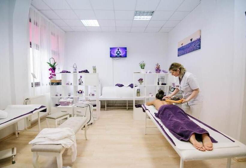 Отель Caprioara Spa&wellness Resort