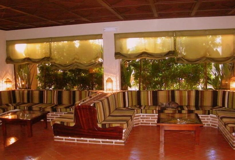 Отель Casablanca Unique