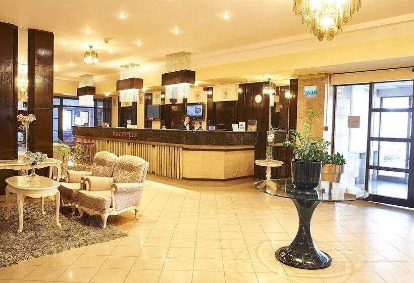 ホテル Continental Forum Tirgu Mures