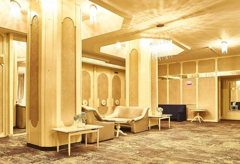 ホテル Continental Forum Tirgu Mures