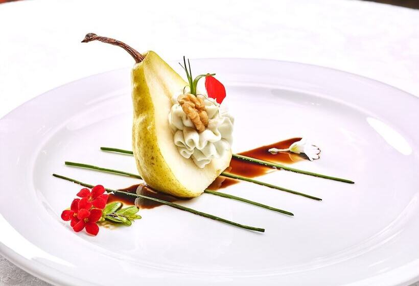 Отель Continental Forum Tirgu Mures