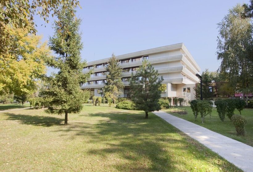 هتل Crowne Plaza Bucharest, An Ihg