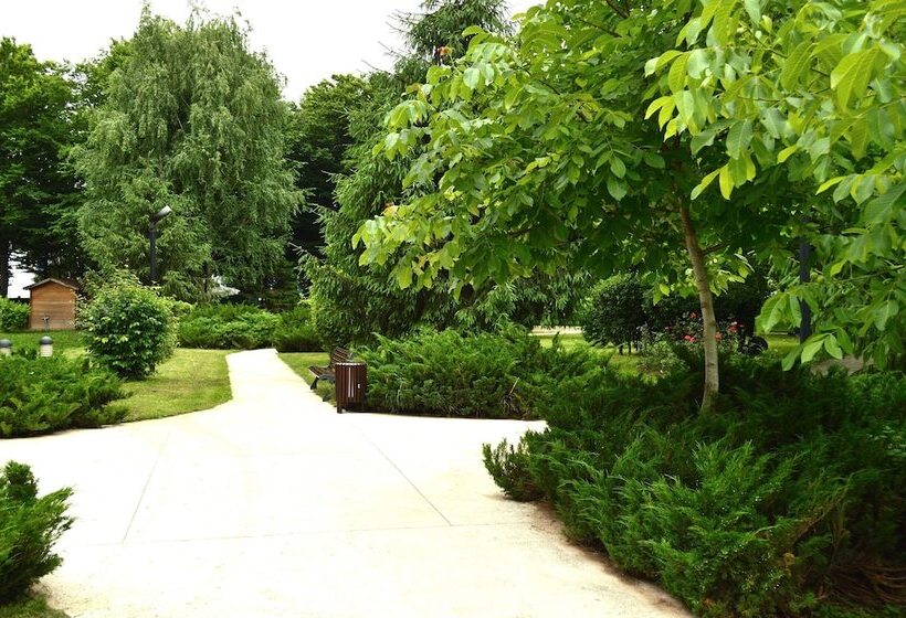 هتل Crowne Plaza Bucharest, An Ihg